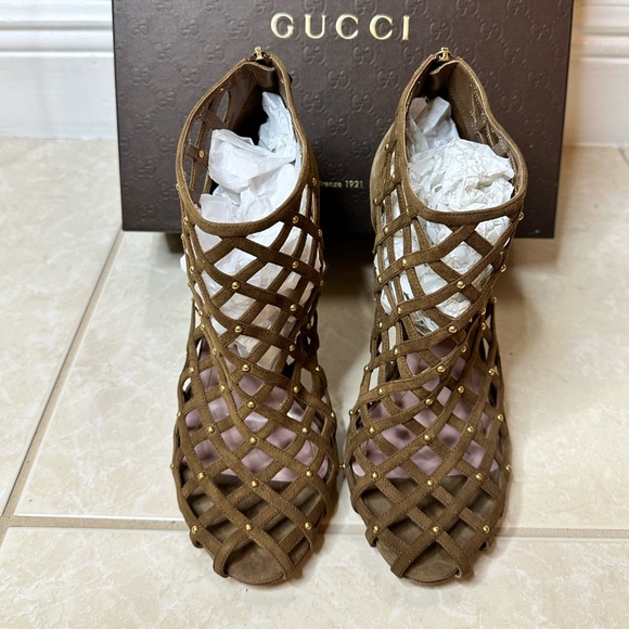 Gucci Heels Brand New Never Worn size 40 (US size 9.5) - Picture 2 of 8